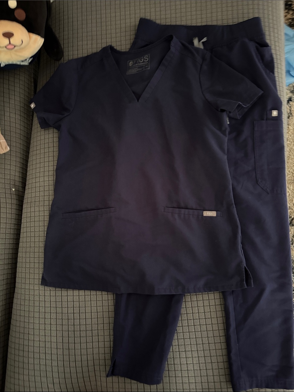 Figs Navy V‑Neck Scrub Top and Tapered Pants